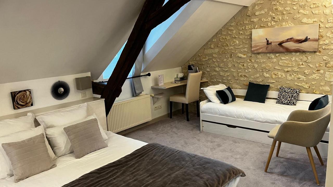 Le Pigeonnier Du Perron Hotel Availles-en-Chatellerault Exteriör bild