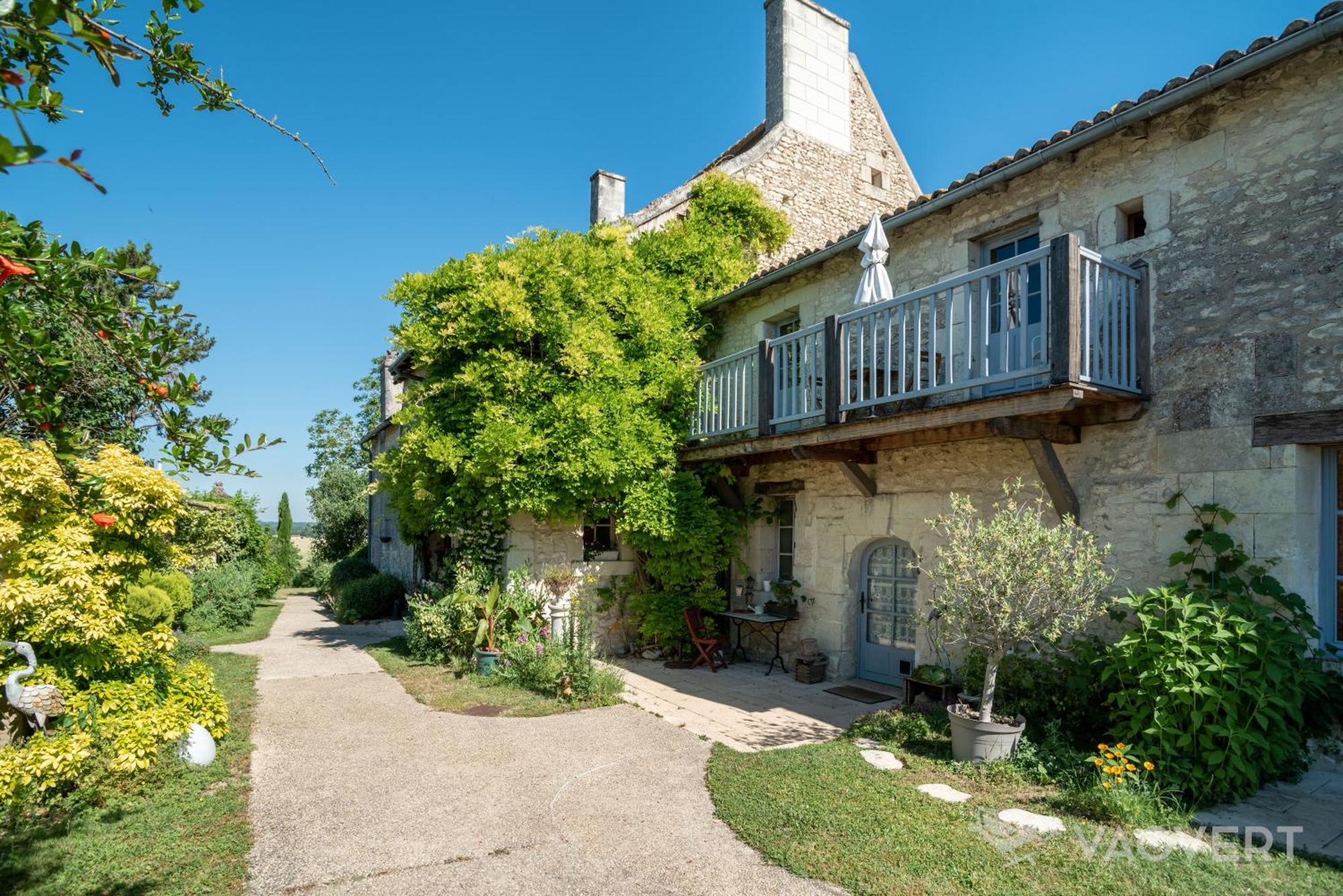 Le Pigeonnier Du Perron Hotel Availles-en-Chatellerault Exteriör bild